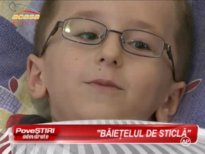 Un baietel de 8 ani, diagnosticat cu boala oaselor de sticla, are nevoie de ajutor - VIDEO