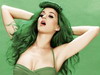 Katy Perry e un dracusor verde pentru cea mai recenta sesiune foto