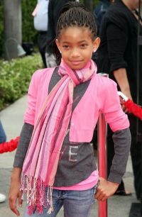  Willow Smith canta hip-hop la 10 ani 