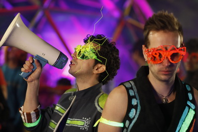 Morandi lanseaza in premiera "Rock the world" la MTV - GALERIE FOTO