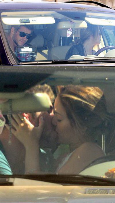 Miley Cyrus s-a impacat cu Liam Hemsworth
