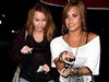 Demi Lovato si Miley Cyrus, doua BFF faimoase – FOTO