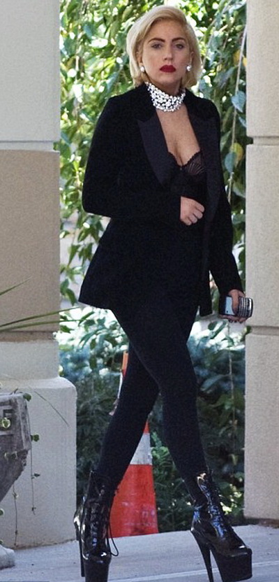 Lady GaGa este in doliu! Bunicul ei a murit la doua zile dupa ce l-a vizitat, imbracata in negru – GALERIE FOTO