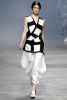 Issey Miyake - Ready-to-Wear - primavara-vara 2011