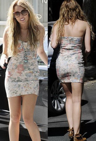 Miley Cyrus, intr-o rochie prea mica pentru bustul ei si cu celulita? – GALERIE FOTO