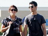 Joe Jonas si Ashley Greene se savureaza unul pe celalalt la desert
