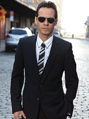 Marc Anthony are laringita acuta