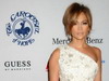 Look-ul zilei: Jennifer Lopez intr-o rochie eleganta de la Georges Chakra