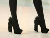  Andra vs. Kylie Minogue: Cine a purtat mai bine pantofii YSL?