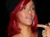 Rihanna: "F * ck You" - mesajul de pe colierul ei! Oare cui ii este adresat?