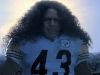 Fotbalistul cu cel mai mare par din lume, in reclama la sampon! Vezi cum a ascuns soarele! 