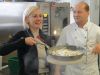 Dana Rogoz a luat lectii de gatit de la bucatarii austrieci - GALERIE FOTO