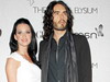 Russel Brand si Katy Perry au trei pisici carora o sa le cumpere cadouri de Craciun