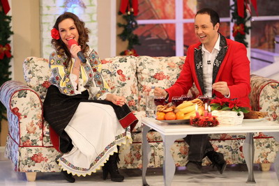 Catalin Maruta se impaca de Craciun cu Anna Lesko - FOTO