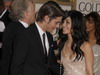  Zac Efron si Vanessa Hudgens, surprinsi sarutandu-se