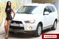 Nicoleta Luciu isi imparte masina cu fiul ei, Zsolt Jr. - GALERIE FOTO