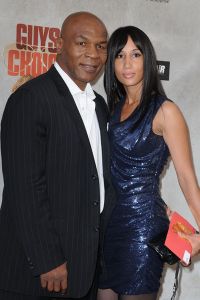 Mike Tyson a devenit tata pentru a opta oara