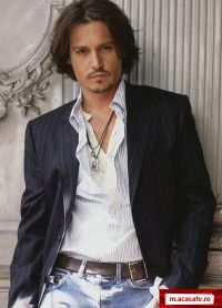 Johnny Depp tine dieta cu ceai verde pentru un rol de vampir