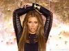 Kim Kardashian: "NU ma vad atat de sexy"
