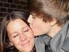 Justin Bieber isi adora mama