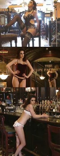 Sorana, ex - ASIA, a pozat super sexy intr-un bar - VIDEO