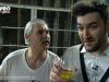 Bea sau nu Smiley oua crude de prepelita? Vezi VIDEO