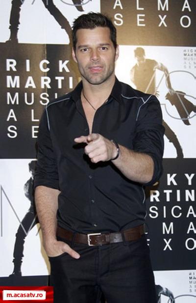 Ricky Martin isi doreste o fetita