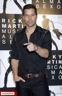 Ricky Martin isi doreste o fetita
