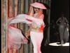 Lady GaGa prezinta 'Government Hooker' in rol de model la Paris Fashion Week
