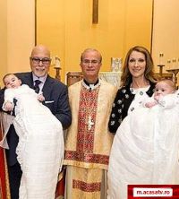 Celine Dion si-a botezat gemenii in rit catolic, iar nasi au fost fratii mai mari ai copiilor - FOTO