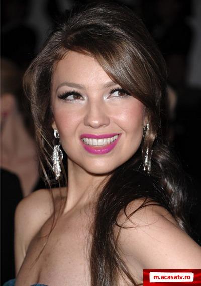 Thalia a decis sa nu afle sexul bebelusului inainte de a se naste, dar isi roaga fanii sa-i trimita sugestii pentru nume