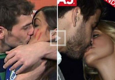 Pique este <span style="color: rgb(255, 0, 0);">GELOS</span> pe Iker Casillas: "Sarutul lui Iker cu Sara Carbonero este mai <span style="color: rgb(255, 0, 0);">TARE </span>decat al meu cu Shakira!"