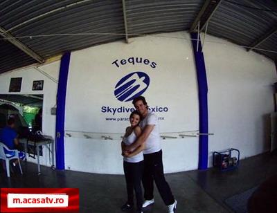 Maite Perroni a sarit cu parasuta de ziua ei