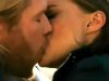 Vezi un sarut patimas intre Natalie Portman si Chris Hemsworth