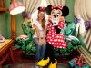 Ludwika Paleta s-a distrat in vacanta cu Minnie - FOTO