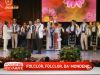 Solistii de muzica populara pretuiesc enorm costumul traditional - VIDEO