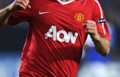 EL e cel mai <span style="color:#f00;">INFIDEL </span>fotbalist din Anglia!