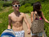Justin Bieber si Selena Gomez, relaxati si iubareti pe o plaja din Hawaii