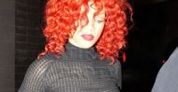 Transparenta maxima. Rihanna, fara nicio "sustinere" la iesirea dintr-un club
