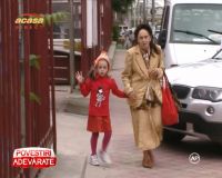 Vedetele comenteaza capacitatea Adrianei Iliescu de a-si creste corect fetita - VIDEO