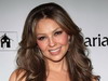 Thalia ii canta fiului sau un hit a lui Lady Gaga