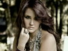 Dulce Maria, flamanda pe strazile din Beverly Hills! BONUS: Asculta piesa "Ingenua" - VIDEO