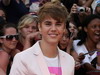 Justin Bieber va sustine un concert acasa la David Beckham