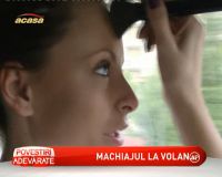 Afla ce modele transforma cu usurinta masina in cabina de machiaj - VIDEO