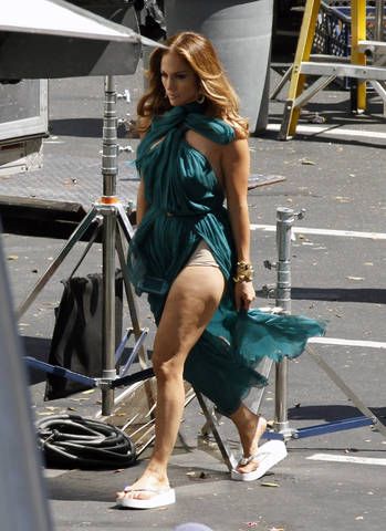 Secretul siluetei de vis a lui Jennifer Lopez – chilotii tip „bunicuta” 