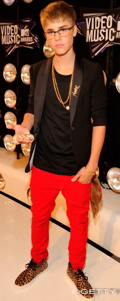 Justin Bieber – Stilat, sau penibil la MTV Video Music Awards?