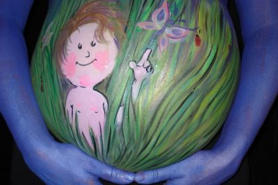 Picturi in cele mai ciudate locuri. Uite cum arata operele unei artiste neconventionale