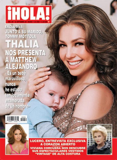 Thalia il prezinta pe Matthew Alejandro pe coperta revistei Hola - FOTO