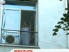 Nicoleta Luciu isi adoarme tripletii cu must - Recunosti mamica din imagine?