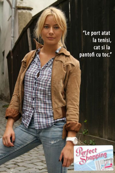 SHOPPING DE VEDETA: Preferatele Laurei Cosoi in aceasta toamna - camasile in carouri!